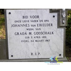 Grafstenen kerkhof Herwen Coll. HKR (157) J.ten Eikelder